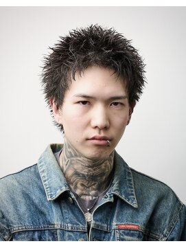 オーシャントーキョー ホワイト 原宿(OCEAN TOKYO WHITE) スパイキーショート短髪アップバングフェザーショート