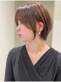 ハイライト白髪ぼかしダブルカラーインナーカラーショートボブ