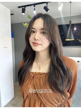 アン(un) オリーブベージュ