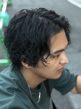 ドッグスター(dog star) 波巻きシャドウパーマセンターパート 登戸/向ヶ丘遊園