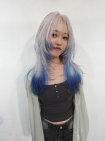 ジーナ オモテサンドウ(XENA)&nbsp;ホワイトカラー×ペールブルー×レイヤーカット