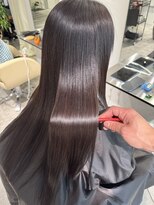 レヴリー(reverie)&nbsp;艶髪ストレート髪質改善白髪ぼかしカラー40代50代