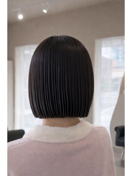 ラフ(RUFF.) 切りっぱなしボブ