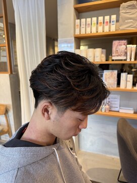 メンズクル(men's quru.) ニュアンスパーマフェザーパーマメンズカットメンズパーマ勝川駅