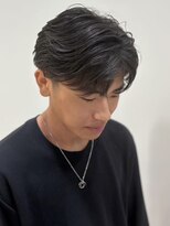 トイロ(toiro)&nbsp;シャドウパーマツイストスパイラルパーマフェザーパーマ30代韓国