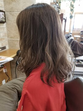 ルークス 中央林間(LOOOKS) アッシュベージュで明るい髪色を♪