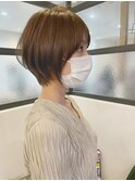 ショートボブ