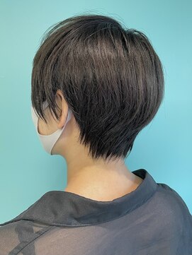 リーホリエ(Lee Horie) 【石森】暗髪×ショートヘア