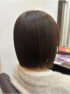ヘアーショップアミティ パツっとボブ