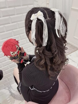 リルミー(Lilme) 編みカチュ×おひめさまハーフツイン＊まゆ