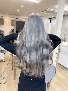 ミラシィ 成田(Mirashy) ハイライトカラーミルクティーベージュレイヤーカット