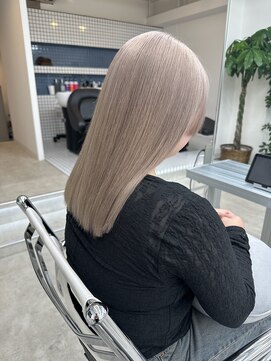 メイドバイスティーン(MADE BY STEEN) ホワイトベージュ