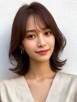 ロティー(loty)&nbsp;レイヤー くびれヘア 顔周りカット 暗めカラー　ブラウン 20代