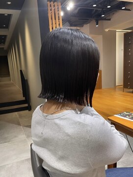 スパイスアヴェダ サロンアンドスパ 玉川高島屋SC店(SPICE AVEDA salon&spa) 20代30代40代 切りっぱなしボブ【SPICE AVEDA岡部】