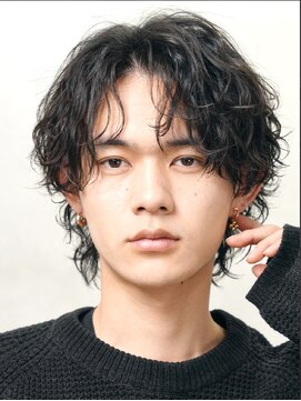 フィフス トウキョウ (fifth TOKYO) 渋谷ルーズパーマセンターパートヘアメンズカットシャドウパーマ