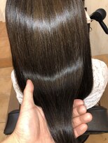 アコンプリッシュ 代官山 恵比寿(accomplish)&nbsp;ミルキーアクアミネコラ