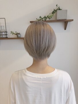 アン(Un) ブリーチオンカラー
