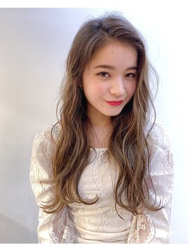 グッデイ ヘアー(GOOD DAY HAIR) マニッシュ　ネイビーカラー シアーグレージュ　くすみベージュ