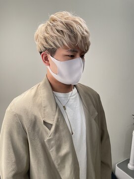 トレス(TRESS) ホワイトベージュ　ハイトーンカラー　メンズグレージュ