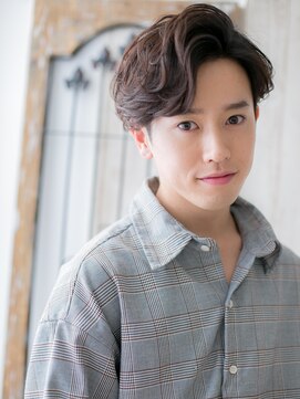 グルーミングサロン バーバー キャッスル 北浦和西口(Grooming salon Barber Castle) コンマバングかき上げフェードカットstyle L