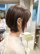 ライラ(Lyla)&nbsp;guest hair 丸みショートボブ透明感カラー