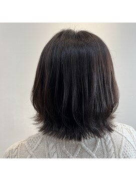 イーチ ディー ヘアーアンドトータルビューティー(each dee hair&total beauty) 【井出 朱音】外ハネボブ