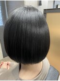 まとまるツヤ感ボブ