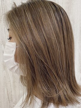 ラルマミット(lalma mit) 脱白髪染め【ハイライトカラー】