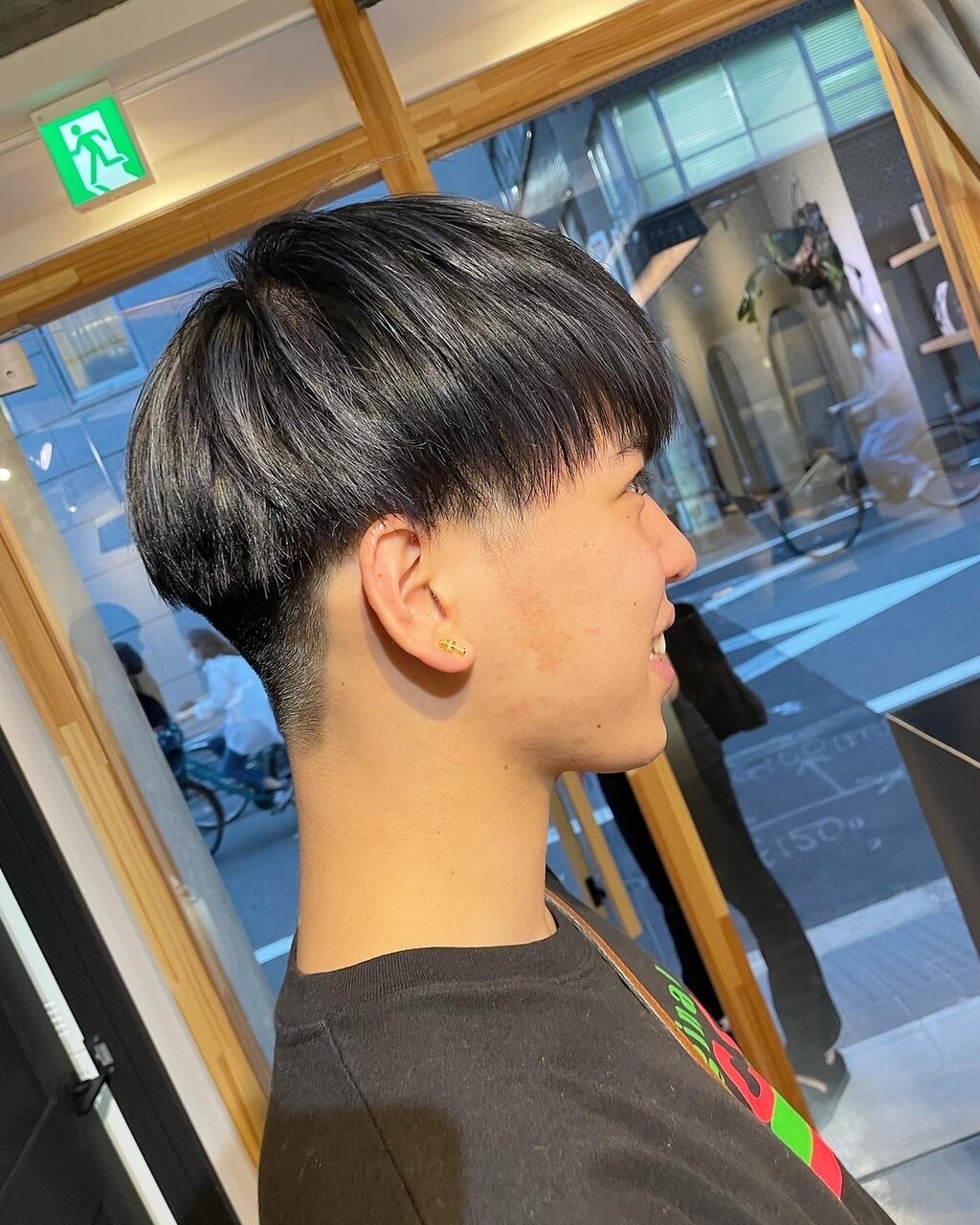 マッシュ ツーブロックショート/ラウンドマッシュ/ハイライトカラー