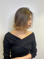 イキ 表参道(iki omotesando)&nbsp;モード/無造作ウェーブ/大人ガーリー[表参道駅]