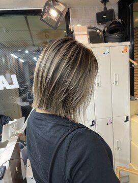 ラフ(LAFF) #バレイヤージュ#グレージュカラー#ボブウルフ#ココアベージュ