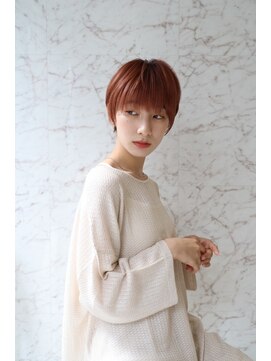 メモリーズ 銀座(Memories) 耳掛けショート/マッシュショート/ハイトーンショート