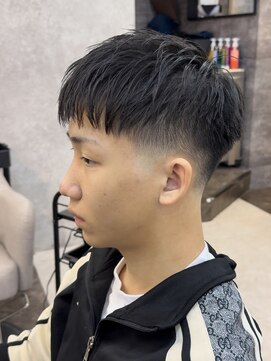 ラビス(Lovis) ダウンバングフェード