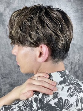 ヒロギンザバーバーショップ 新宿店(HIRO GINZA BARBER SHOP) ハイライト韓国風ナチュラル