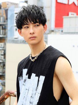 ララルーモ 渋谷公園通り店(LaLarOomo) 甘いツーブロック×韓国風刈り上げマッシュ