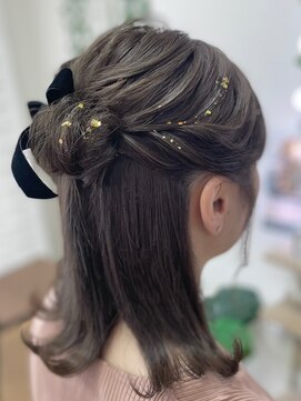 ジェシータ 品川駅前店(GESHITA) お団子ハーフアップ【品川/ヘアセット】