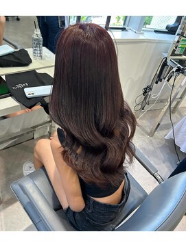 ユーフォリア 渋谷グランデ(Euphoria SHIBUYA GRANDE) 韓国ヘア　ヨシンモリ　くびれ巻き　チョコレートブラウンYUKI