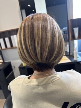 クリック 辰巳店(CLiC) カット＋ハイライト＋トリートメント