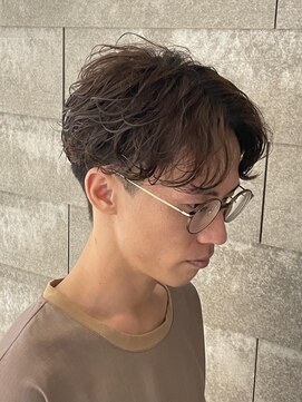 ニアウ 伊勢崎連取店(Niau) フェザーパーマセンターパートニュアンスパーマ