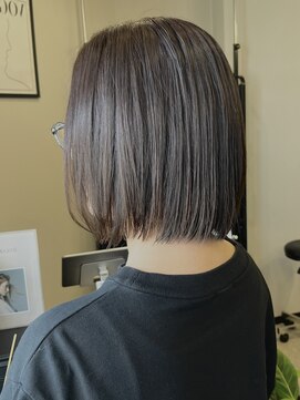 セジールへアメゾン(SAISIR HAIRMAISON) ミディアムヘア/暗めカラー/グランマッシュ/岡山