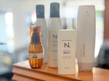 ヘアーギャラリーの雰囲気（商材にもこだわり、大人に似合う美髪へ導きます♪）