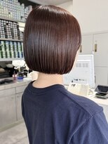 ログ(log)&nbsp;ニュアンスパーマ　髪質改善カラー　顔まわり　レイヤー　艶髪