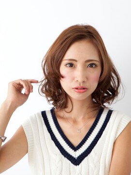 アメリエギャルソン(amelie et garcon) 【amelie 与野本町店】ラフな質感がかわいいハンサムミディアム