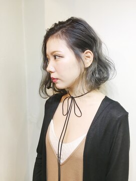 コンパス(COMPASS) ダークグレージュグラデーション