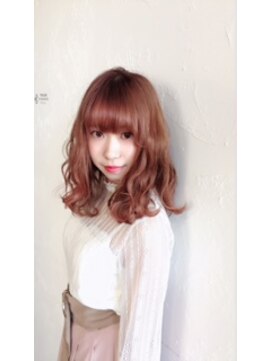 トリックスタンダードナチュラル(TRICK STANDARD Natural) ふんわり崩しのフリンジカール