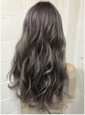 アッシュグレージュロングデザインカラー