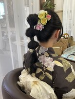 コアフィールフィス(COIFFURE fils)&nbsp;ポニーアレンジ　へこ帯アレンジ【堀指名予約はお電話で】