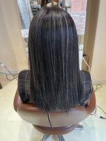 アズール 草加(azule)&nbsp;コントラストハイライト　シルバー系