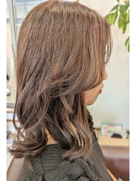 ハピネス(Happiness) 20代~30代レディースミディアムスタイル