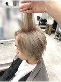 ブリーチカラー　ミルクティーグレージュ